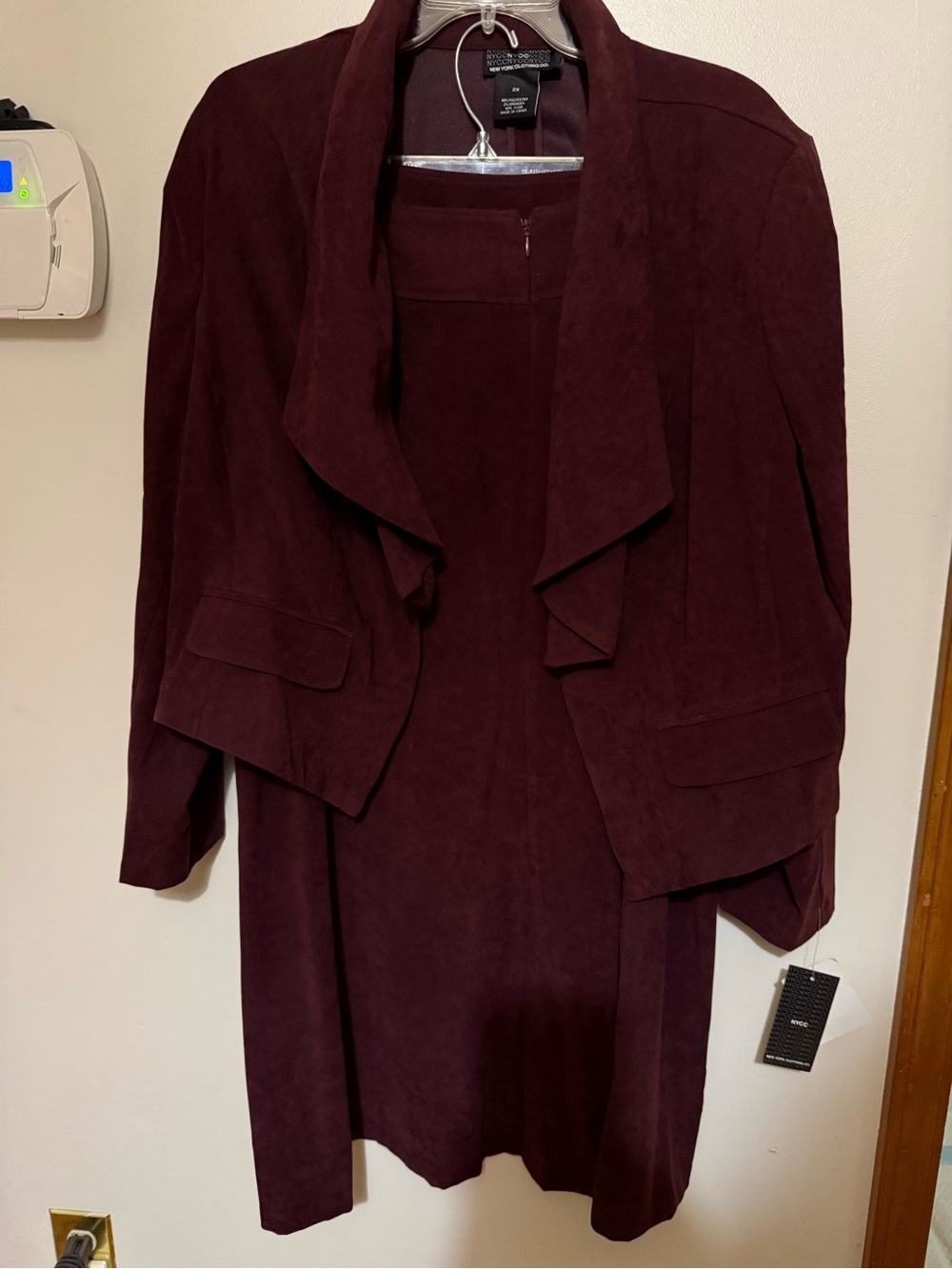 NYCC Burgundy Draped Open-Front Women's Jacket and Matching Skirt 2x